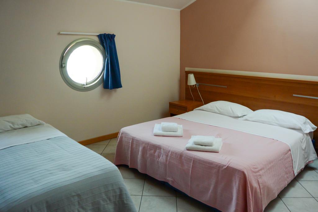 Albergo Meuble Abatjour Mantua Buitenkant foto