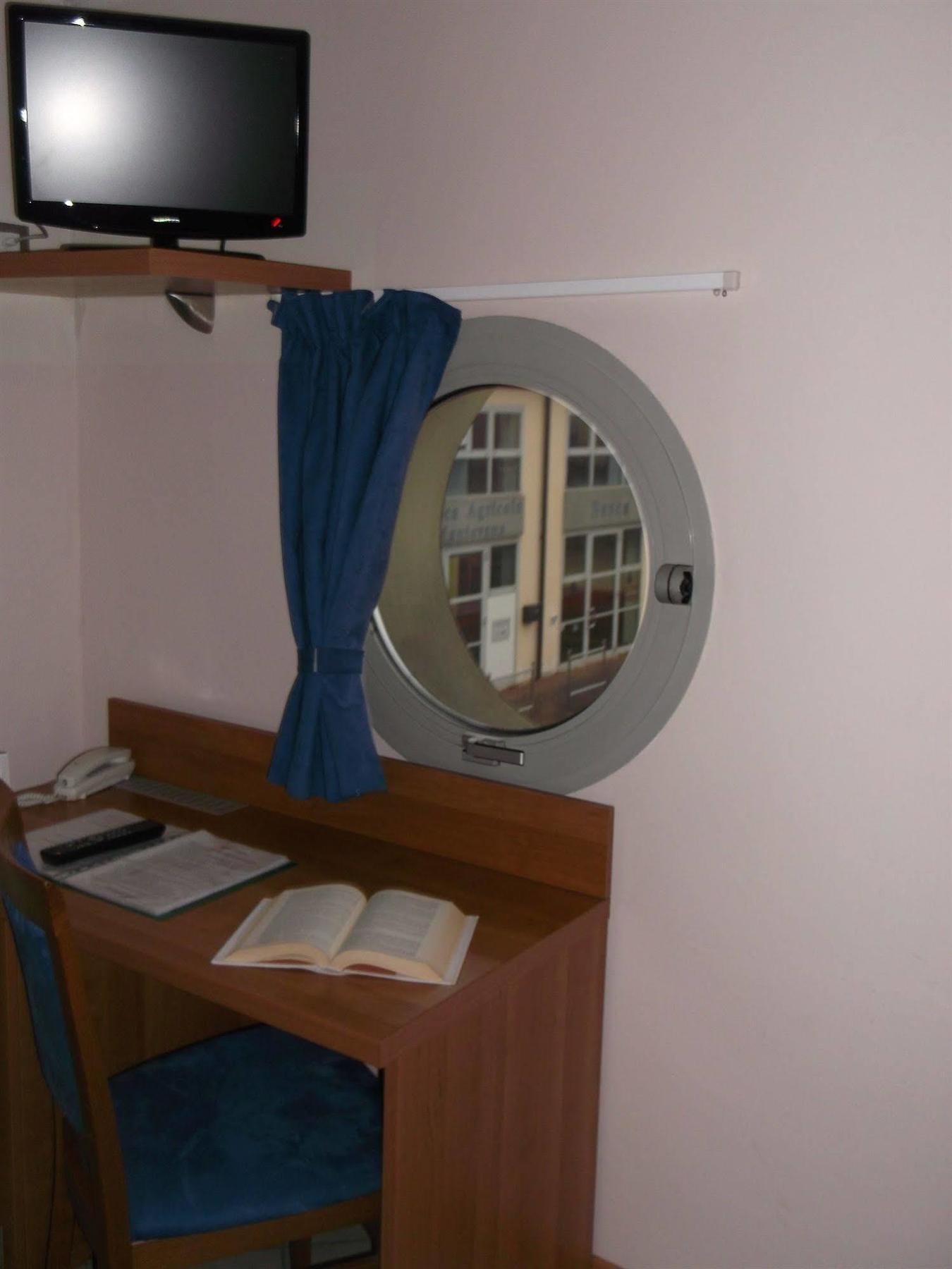 Albergo Meuble Abatjour Mantua Buitenkant foto