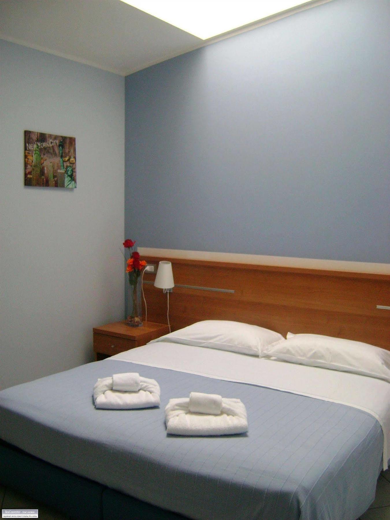 Albergo Meuble Abatjour Mantua Buitenkant foto
